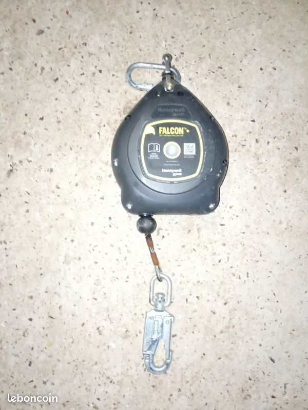 Enrouleur anti chute Honeywell (image 1)
