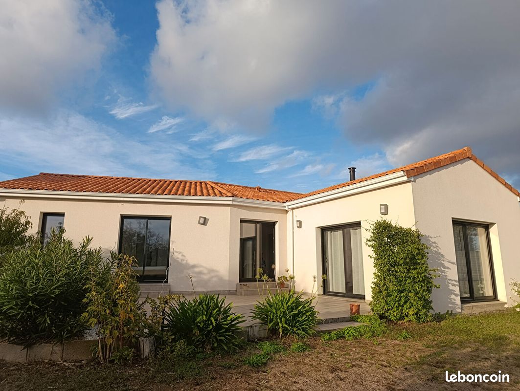 Maison 5 pièces 108 m² · à Beaupréau-en-Mauges · 108 m² · 930 €/mois