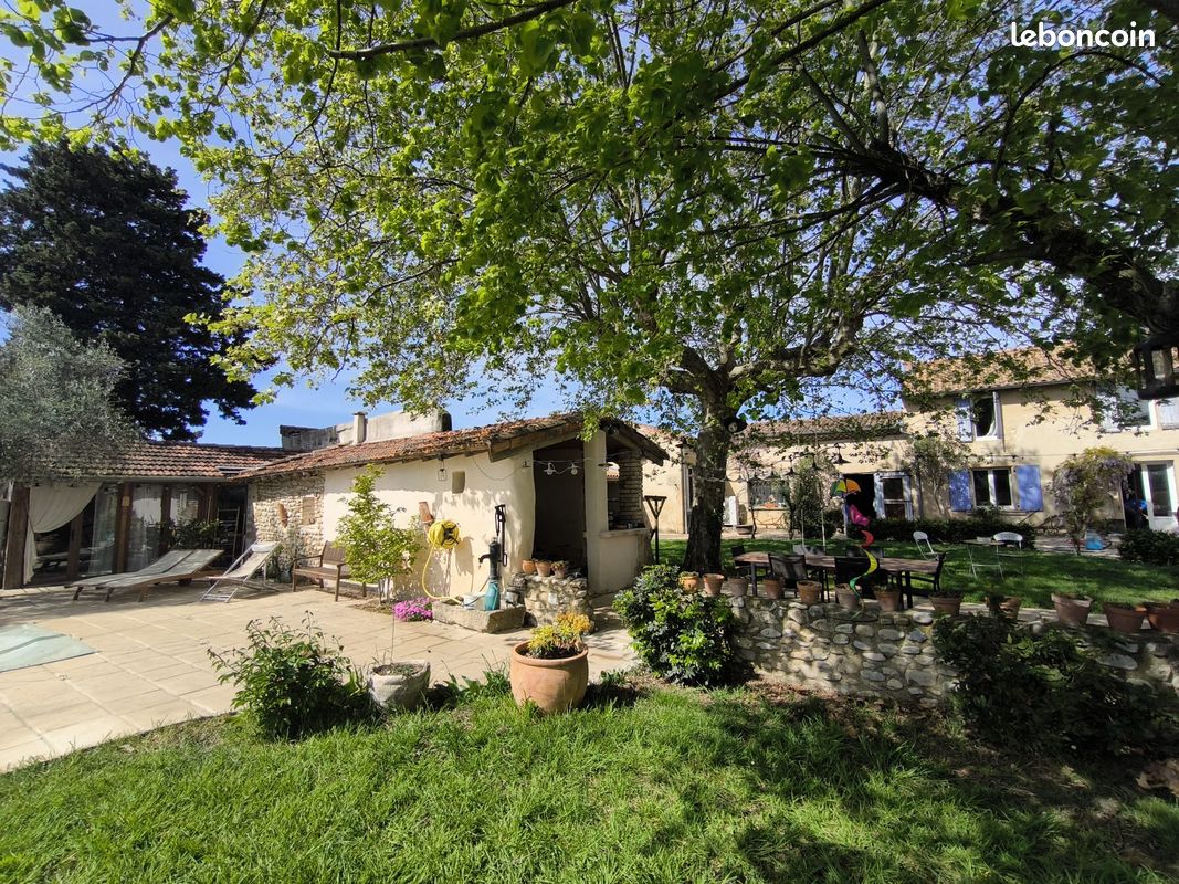 Maison 11 pièces 270 m² · à Eurre · 270 m² · 698 000 €