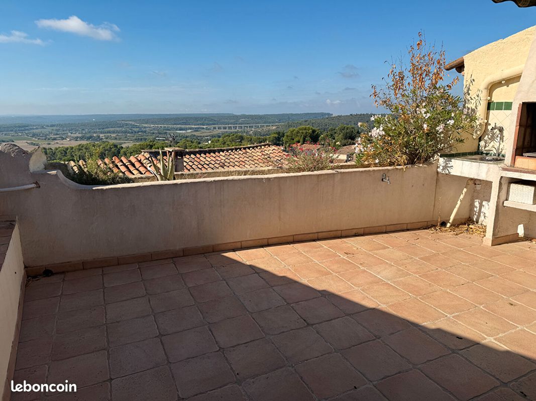 Appartement 3 pièces 113 m² · à Éguilles · 113 m² · 1 470 €/mois
