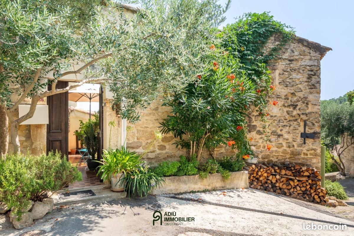 Maison 3 pièces 98 m² · à Vézénobres · 98 m² · 225 000 €