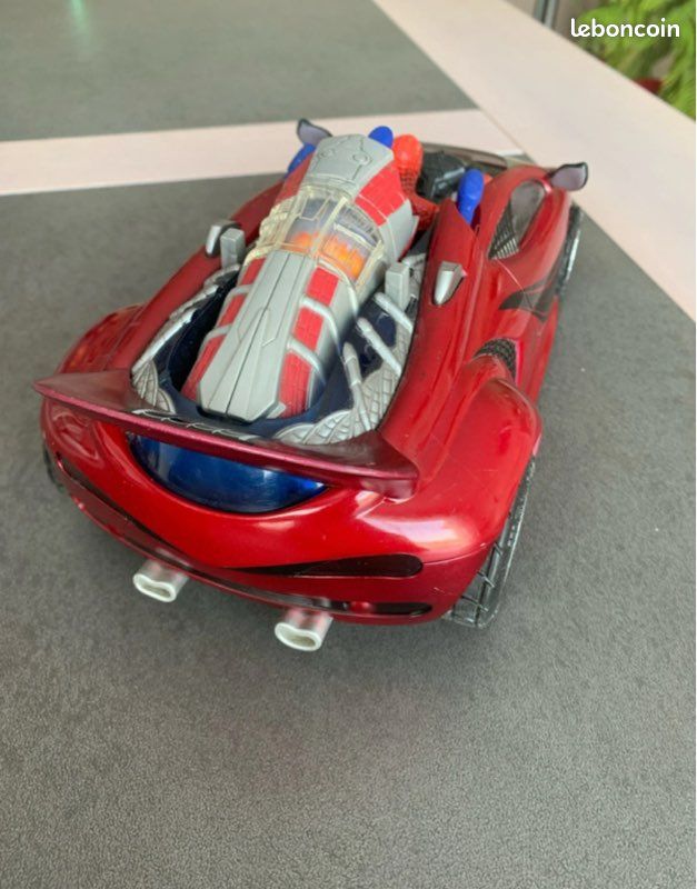 Voiture spider-man avec lance flèches (image 6)