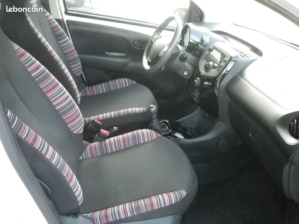 Citroën C1 VTi 72 S&S Feel ( moteur a chaîne ) (image 3)