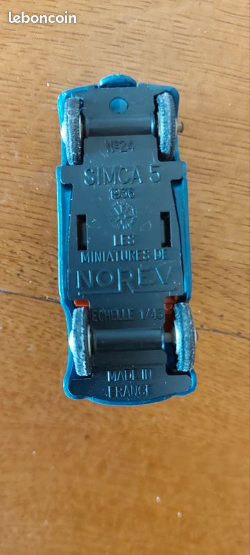 PETITE VOITURE ANCIENNE NOREV Simca Plein Ciel échelle 1/43 Jouet Made