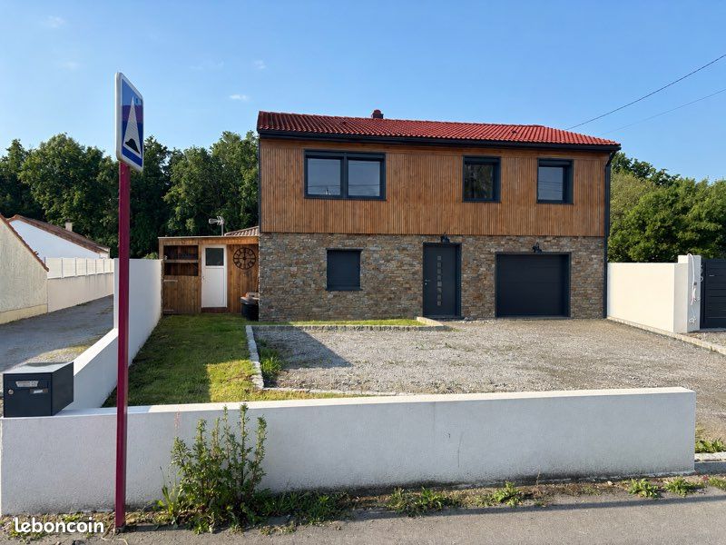 Maison 6 pièces 130 m² · à Le Pellerin · 130 m² · 349 500 €