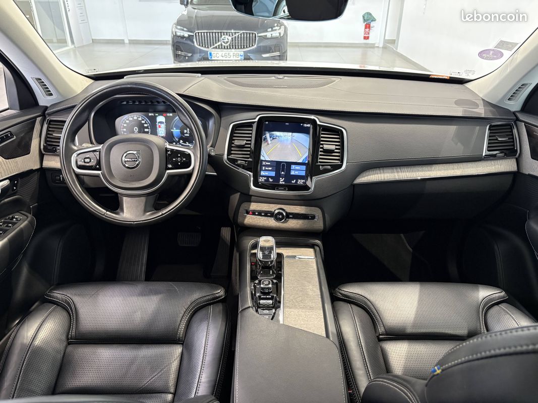 VOLVO XC90 Recharge T8 AWD 303+87 ch Geartronic 8 7pl Inscription Luxe (image 15)
