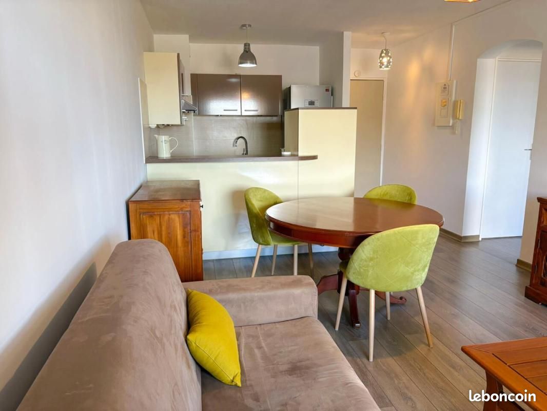 Appartement 2 pièces 43 m² · à Saint-Denis · 43 m² · 156 000 €