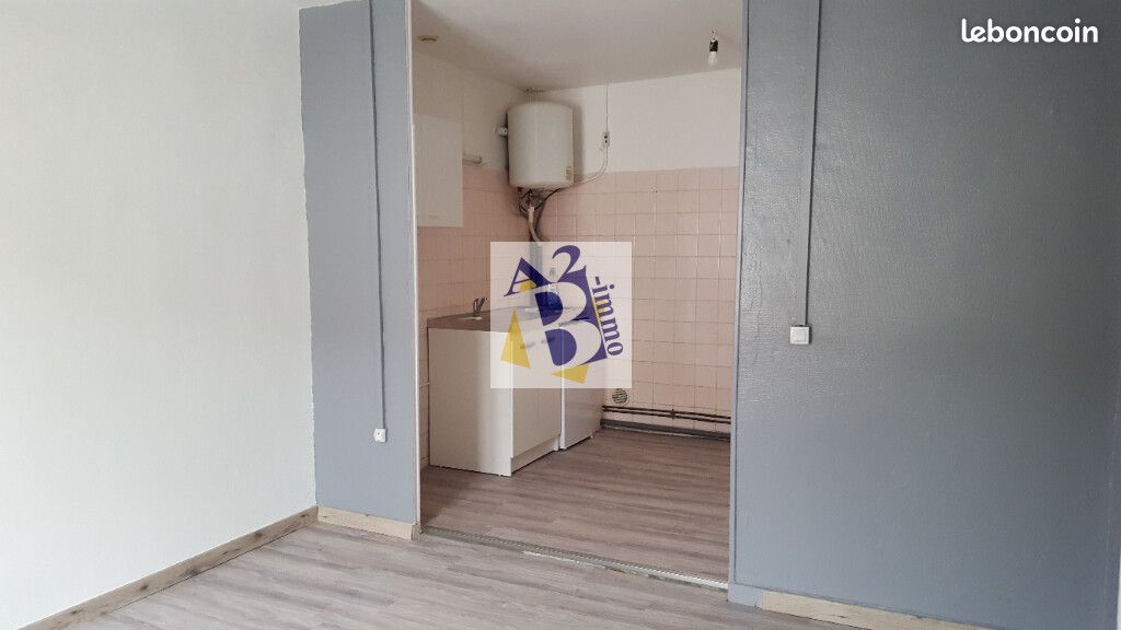 Appartement a louer angouleme - 1 pièce(s) - 24 m2 - Surfyn