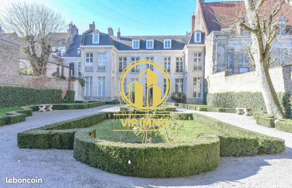 Appartement 3 pièces 80 m² · à Lille · 80 m² · 175 000 €