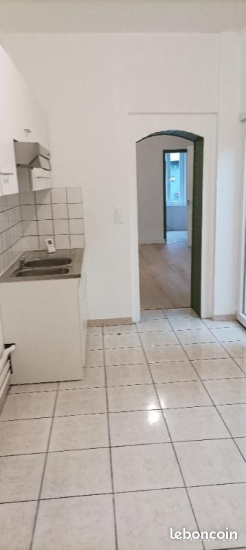Appartement 2 pièces 42 m² · à Saint-Quentin · 42 m² · 510 €
