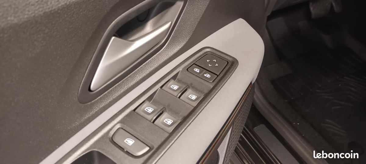 Dacia Jogger Hybrid 140 7 places GSR2 Extreme (image 8)