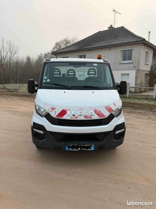Iveco daily 35C13 benne et coffre 19166HT (image 1)
