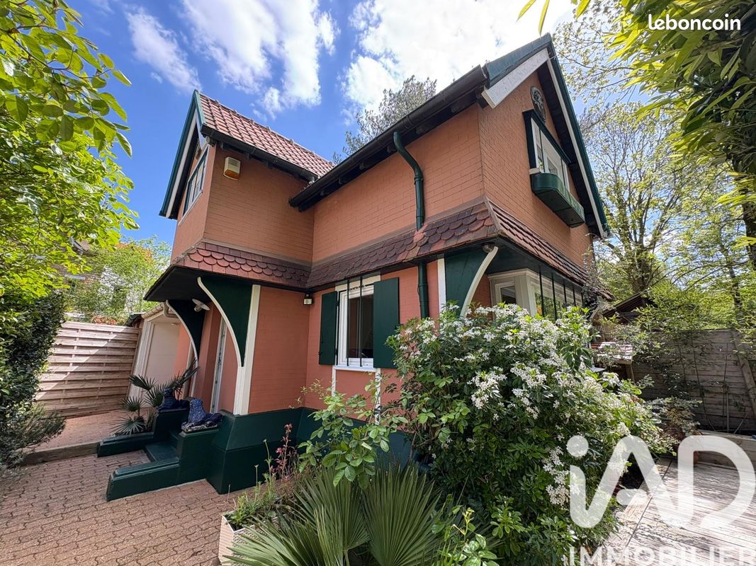 Maison 4 pièces 66 m² · à Vaucresson · 66 m² · 480 000 €