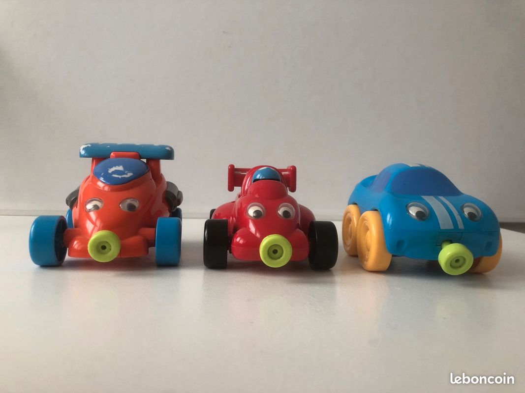 Petites voitures aimantees (image 1)