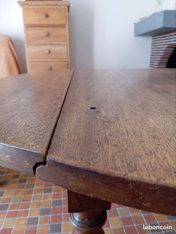 Table ronde (image 4)