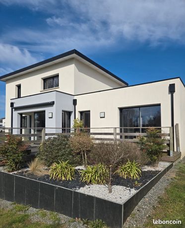 Propriété 4 pièces 142 m²