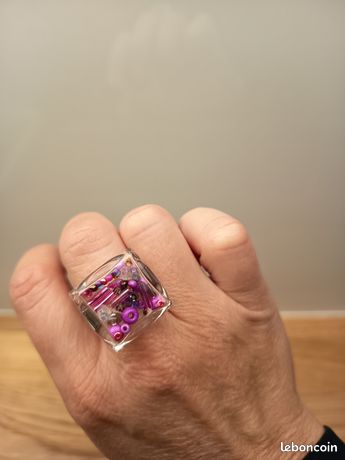 Bague Pylones En Verre Soufflé Galet Medium - Couleur Violette Lait - Taille Ajustable - Occasion