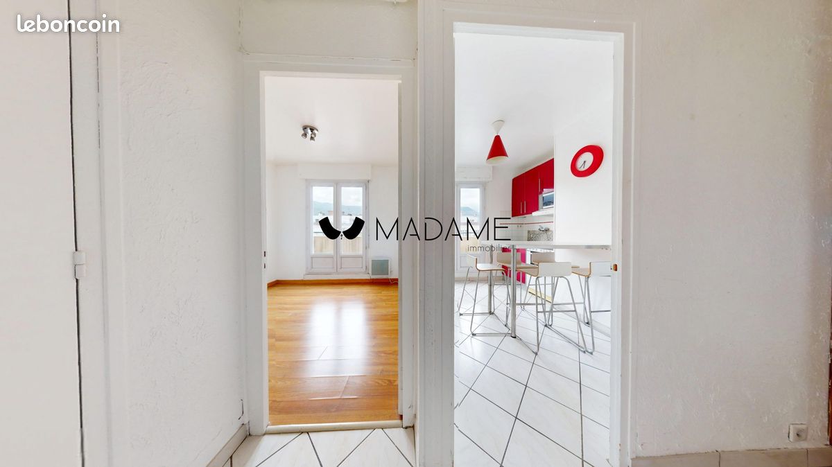 Appartement 1 pièce 28 m² · à Grenoble · 28 m² · 80 000 €