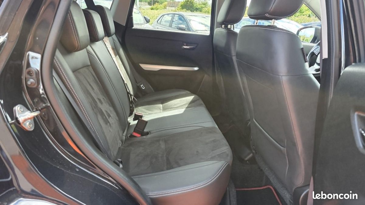 Suzuki VITARA 1.6 VVT PACK AUTO (image 26)