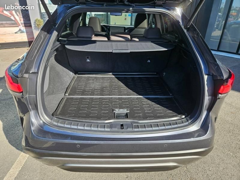 Lexus RX 450h+ Executive 4WD (image 15)