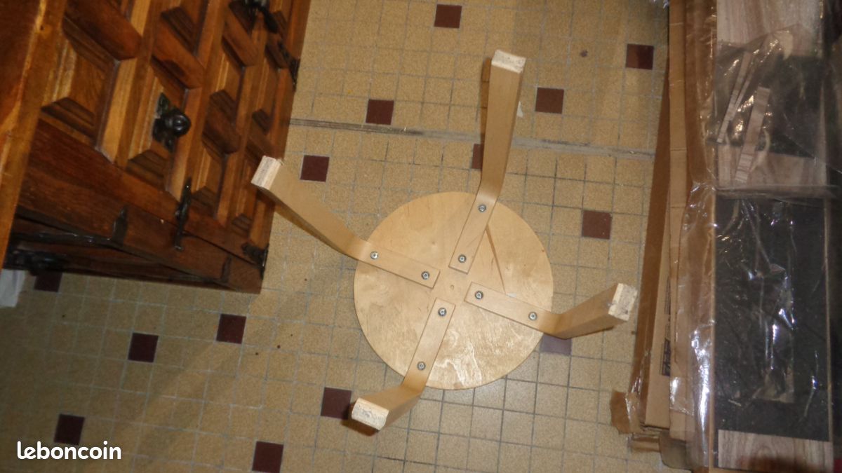 Tabouret en bois FROSTA IKEA neuf (image 3)
