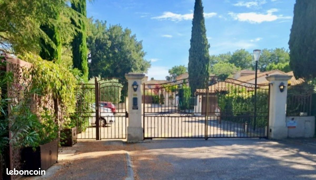 Maison 5 pièces 86 m² · à Aix-en-Provence · 86 m² · 590 000 €