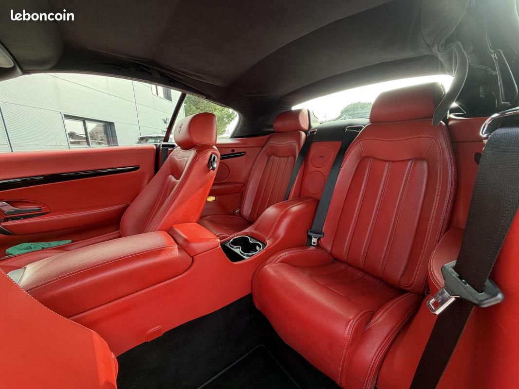 Maserati Grancabrio V8 4.7 440 CH BOITE ZF / FRANCAISE 3IEME MAIN REVISION POUR LA VENTE (image 14)