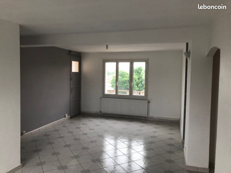 Appartement 5 pièces 72 m² · à Roanne · 72 m² · 65 000 €