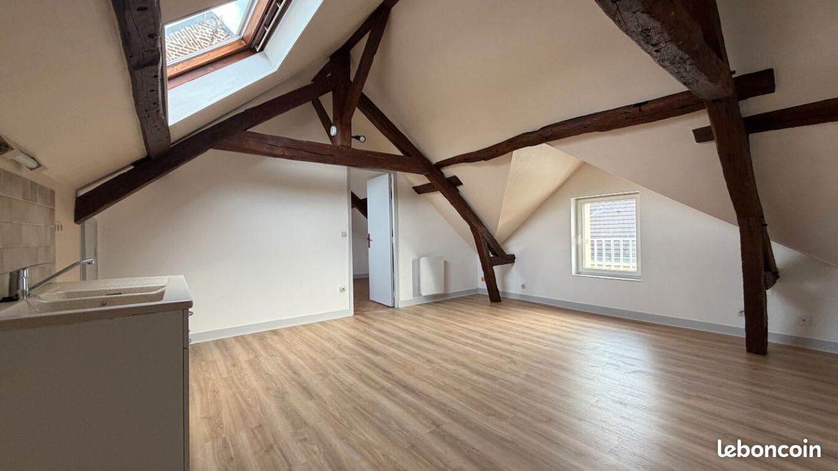 Appartement 2 pièces 31 m² · à Grandvilliers · 31 m² · 550 €/mois