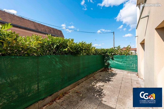 Appartement a louer combs-la-ville - 1 pièce(s) - 37 m2 - Surfyn