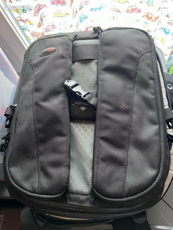 Sac photo Lowepro Vertex 100 AW Photo, audio vidéo