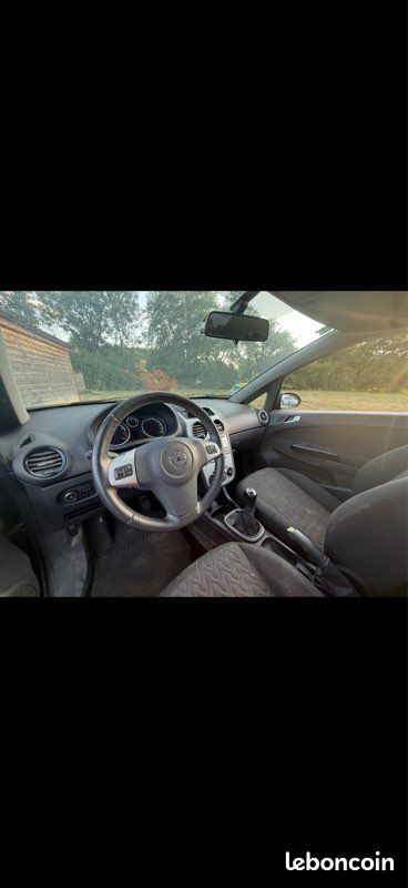 Opel corsa 2013 (image 3)