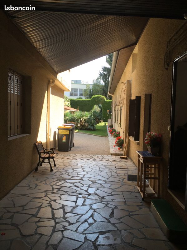 Appartement 1 pièce 15 m² · à Tarbes · 15 m² · 300 €