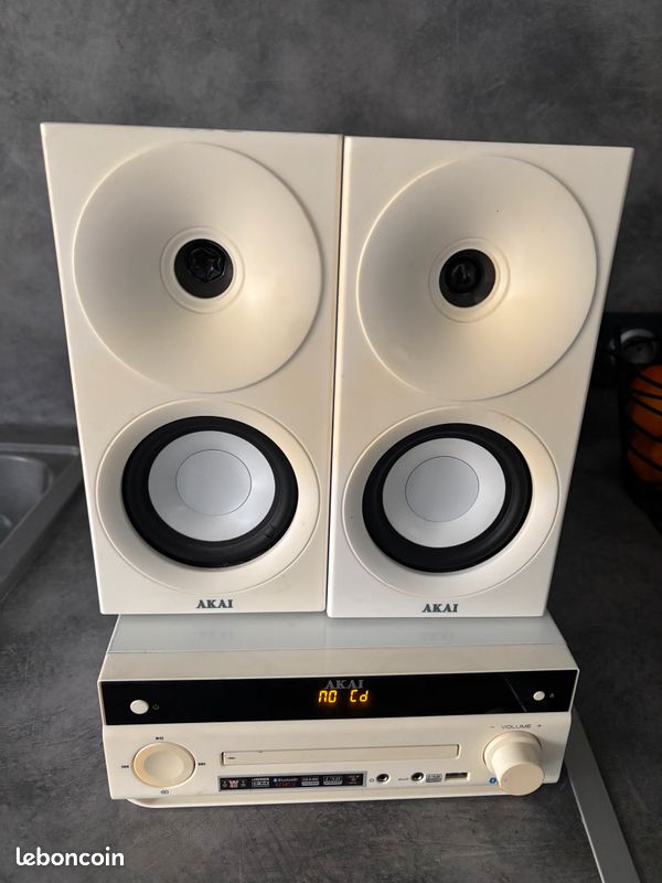 CHAÎNE HIFI AKAI à réparer (Paris 18°, pas d'envoi) EUR 65,00 - PicClick FR