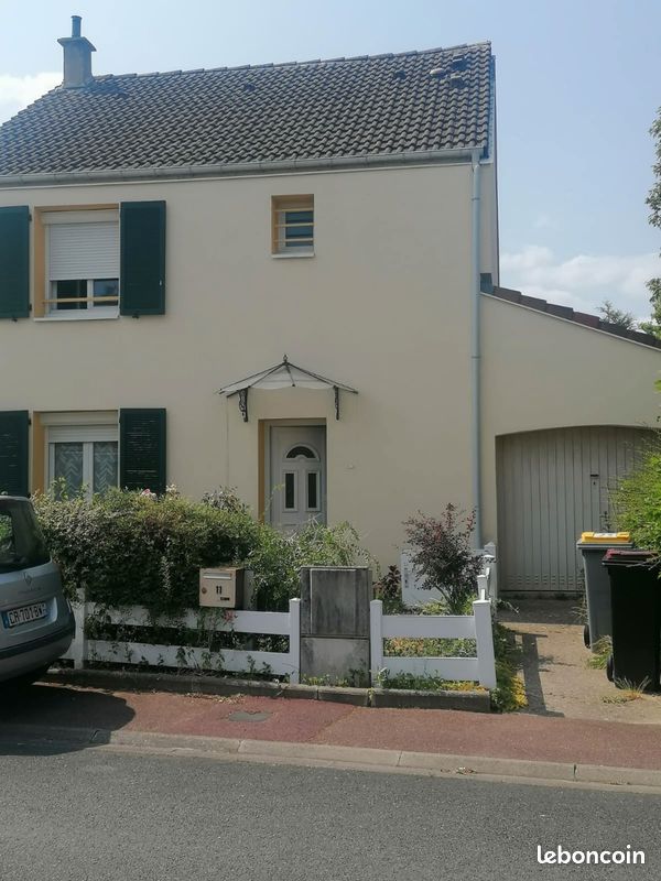 Maison 4 pièces 105 m² · à Étampes · 105 m² · 250 000 €