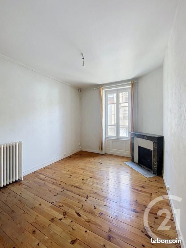 Appartement 3 pièces 55 m² · à Clermont-Ferrand · 55 m² · 650 €/mois