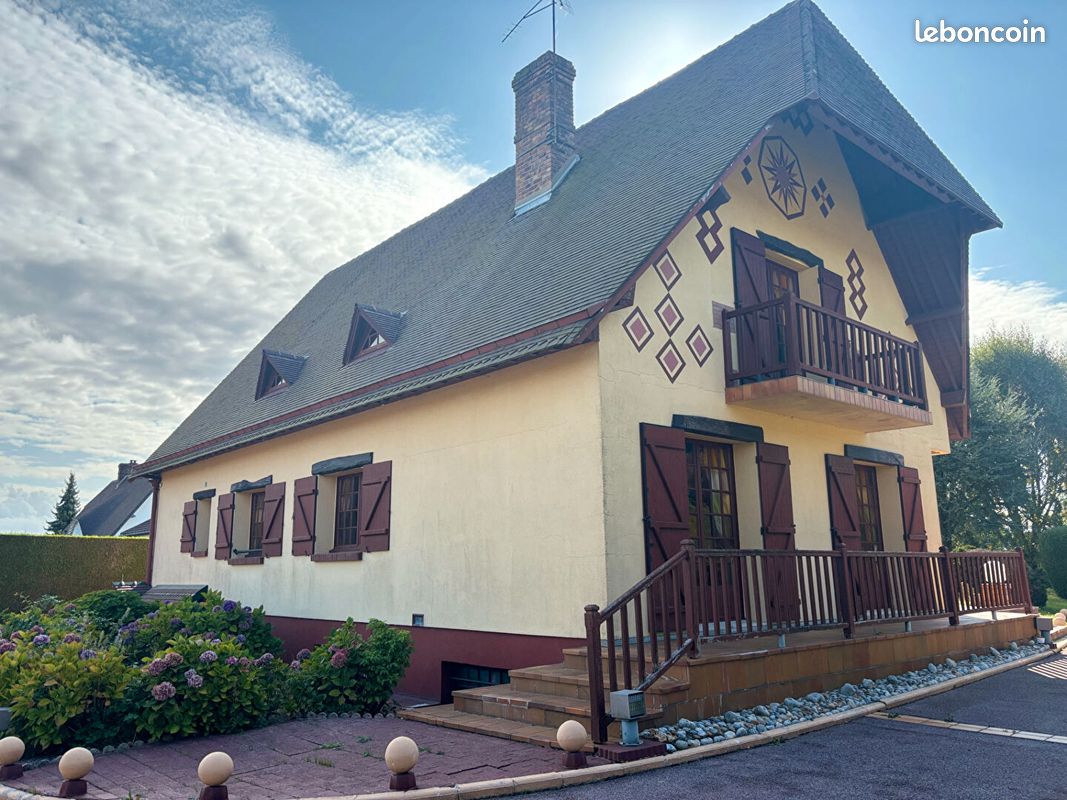 Maison 6 pièces 200 m² · à Boos · 200 m² · 262 000 €