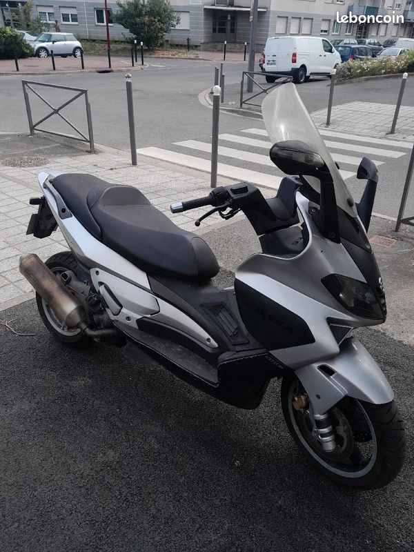 Nexus gilera 500cm3 gagé Motos