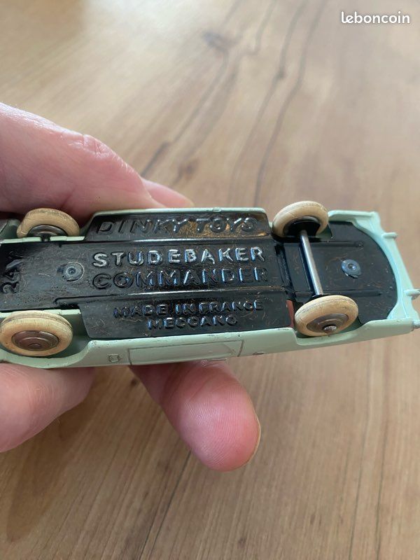 DINKY TOYS Meccano France STUDEBAKER COMMANDER Réf. 24Y - Collection