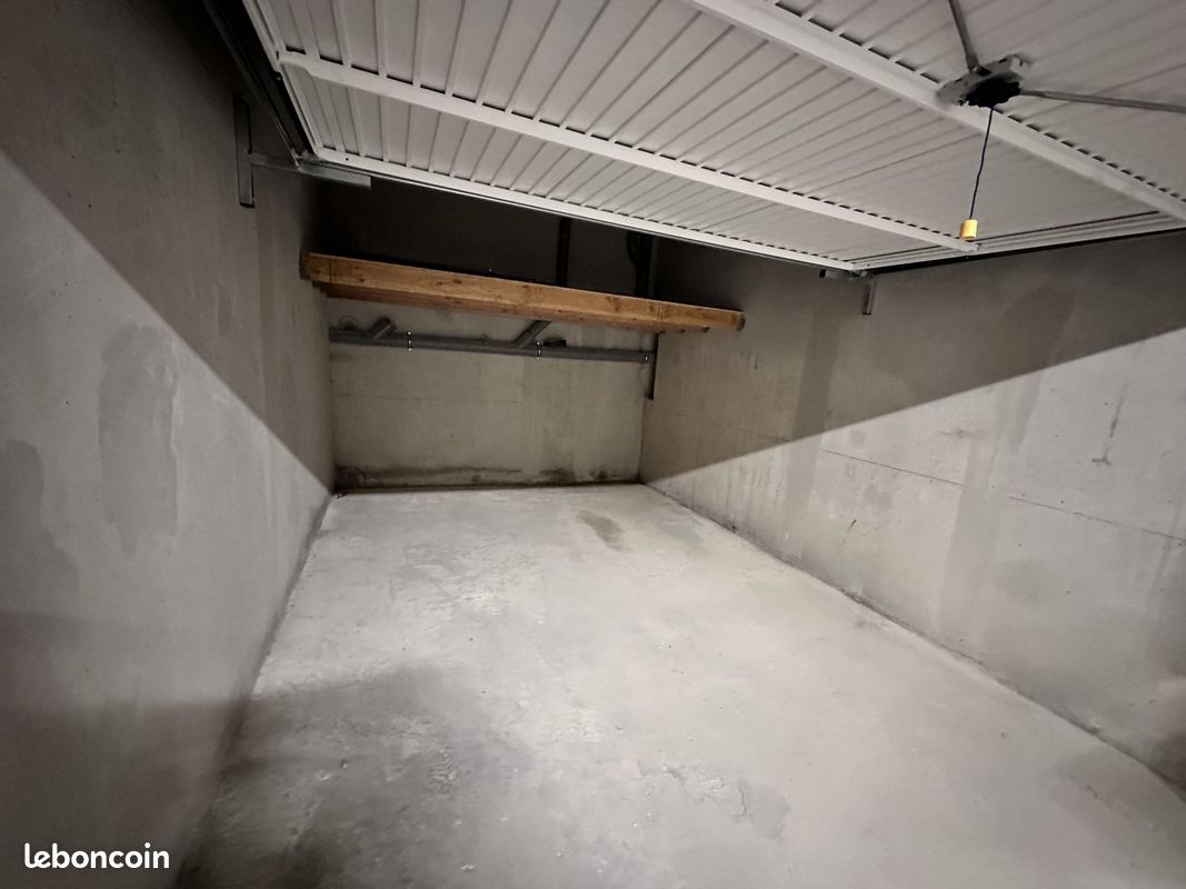 Parking 17 m² · à Balaruc-les-Bains · 17 m² · 29 990 €