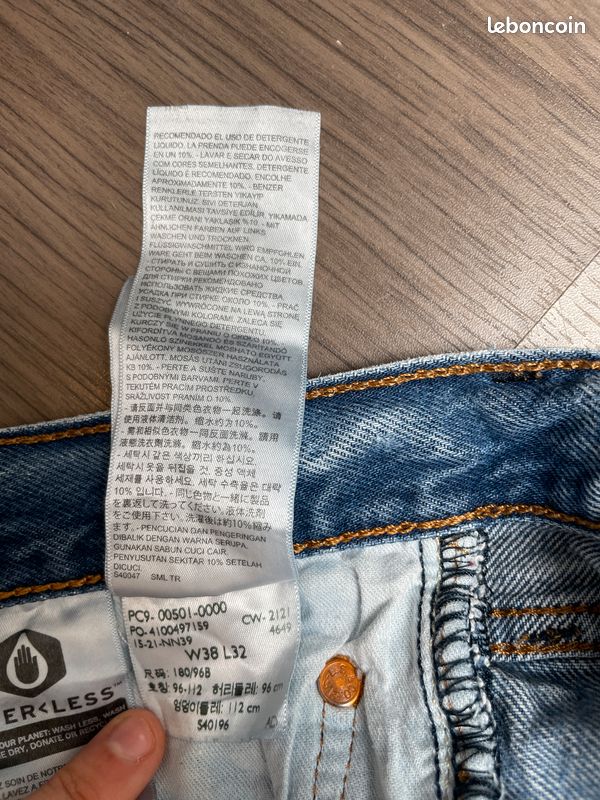 Levi's 501 bleu jean vintage homme button up fly W38 L32 (image 9)