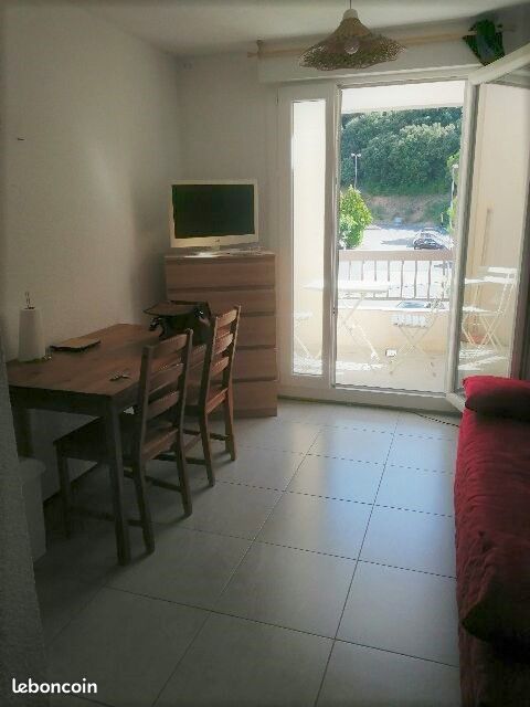 Appartement 1 pièce 18 m² · à Lamalou-les-Bains · 18 m² · 460 €