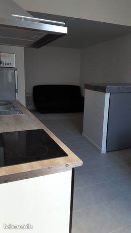 P2 bis meublé avec terrasse CV