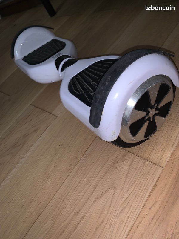 Hoverboard (image 2)