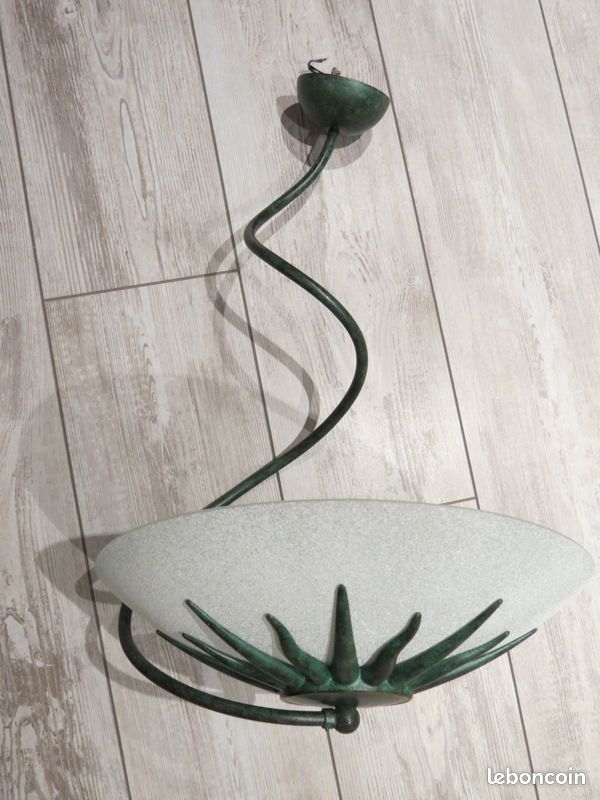 Lustre servi 6 mois (image 1)