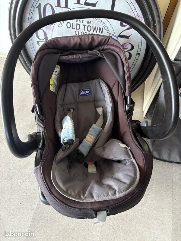 Chicco Urban Plus Poussette Bebe Chicco En Poussette Trio Chicco