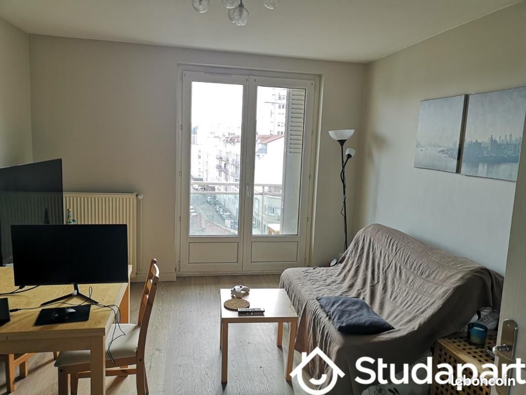 Appartement 3 pièces 50 m² · à Saint-Étienne · 50 m² · 600 €