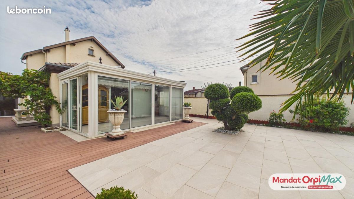 Maison 6 pièces 196 m² · à Tinqueux · 196 m² · 530 000 €