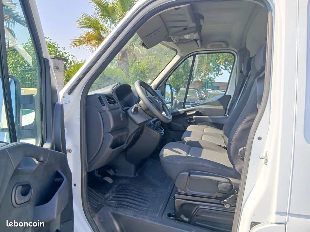 Renault master iii 3 f3300 l2h2 2.3l dci 135ch grand confort tva recuperable (image 4)
