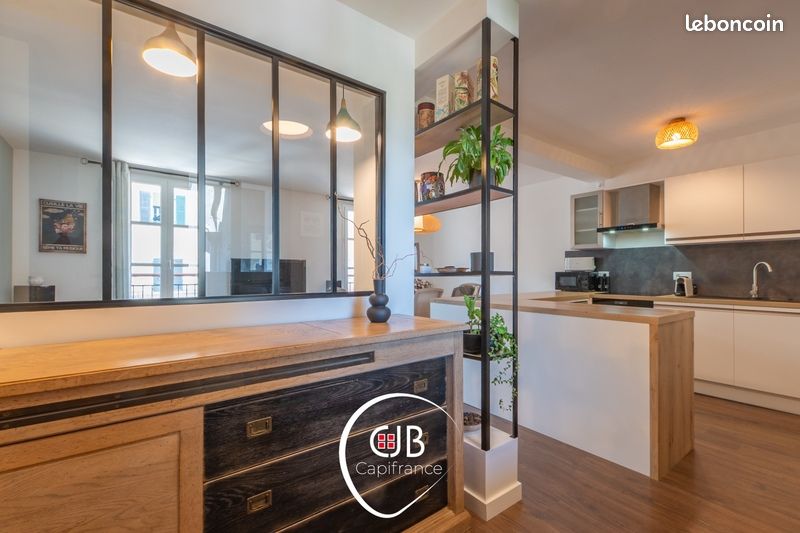 Appartement 4 pièces 118 m² · à Montmélian · 118 m² · 230 000 €